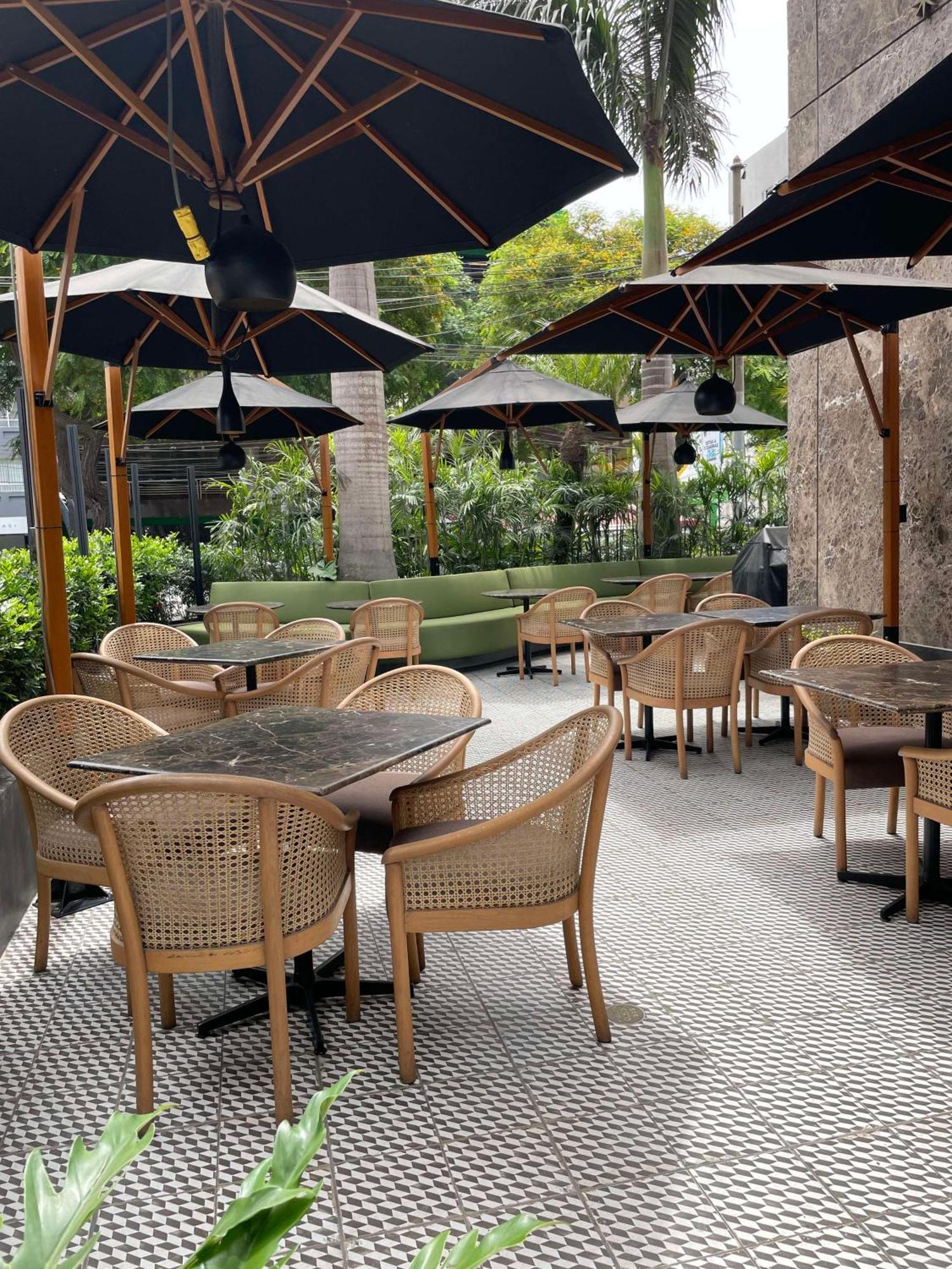 Doubletree By Hilton Lima Miraflores El Pardo Exteriör bild